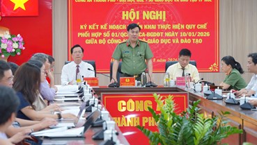 Công an Huế và ngành giáo dục tăng cường phối hợp bảo đảm an ninh trường học