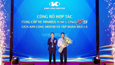 Tập đoàn Đèo Cả chính thức đặt hàng lô xe minibus KIMLONG X9