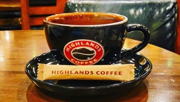 Doanh số Highlands Coffee và Phúc Long đồng loạt tăng mạnh