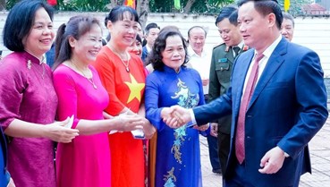 Ngày hội non sông rộn ràng khắp mọi miền tỉnh Nghệ An