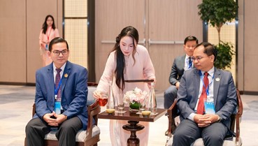 Nghệ nhân trà xứ Nghệ góp phần nối những vòng tay