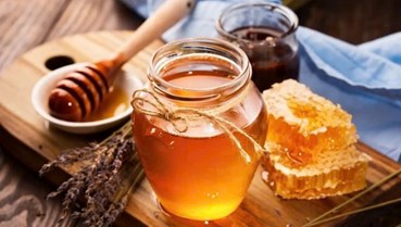 Mật ong Bản Dao – tinh hoa ngọt lành từ núi rừng