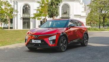 Chủ xe tiết lộ 2 lý do giúp VinFast VF 7 “ăn đứt” xe xăng cùng tầm tiền