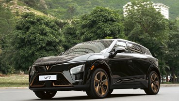 Đưa VF 7 vượt đèo, dân chơi xe điện tuyên bố: Sướng như chơi game, xe xăng không có tuổi