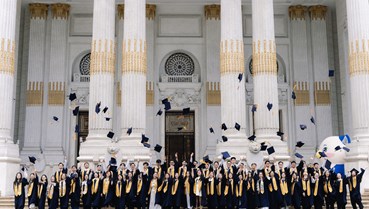 Lễ tốt nghiệp VinUni 2026: Bản phác thảo mô hình đại học của tương lai