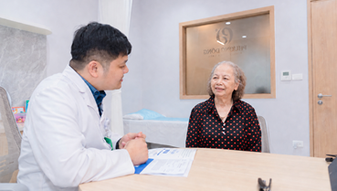Từ giấc ngủ ngon đến tuổi già an yên: Cách Phương Đông Asahi chăm sóc người cao tuổi nhờ mô hình "Viện trong Viện"