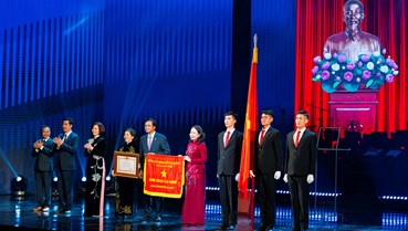 Vinamilk kỷ niệm cột mốc ’50 năm phụng sự khát vọng Việt’, vinh dự đón nhận danh hiệu Anh hùng Lao động lần thứ hai