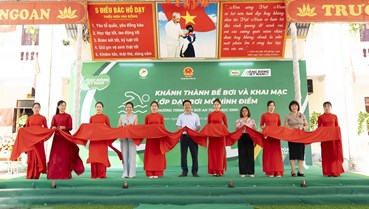 Nestlé Việt Nam đồng hành trao tặng bể bơi và lớp dạy bơi mô hình điểm tại tỉnh Bắc Ninh