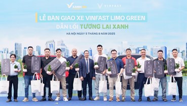 Tài xế chạy dịch vụ nhận xét VinFast Limo Green dáng đẹp, nội thất rộng hơn nhiều xe MPV cùng tầm tiền