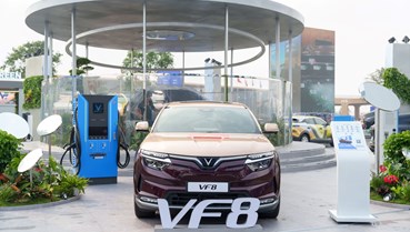 SUV 5 chỗ đáng mua trong phân khúc 1 tỷ đồng gọi tên VF 8: Hiệu năng top 1, giá trị vượt xa giá tiền