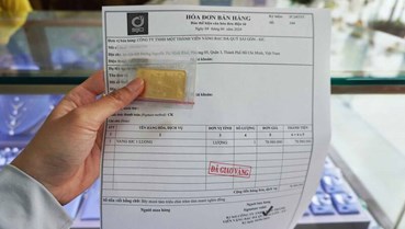 Nhà đầu tư vàng mắc kẹt giữa cơn tăng giá
