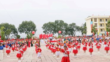 Sôi nổi khai mạc Đại hội Thể dục – Thể thao xã Trần Phú lần thứ I