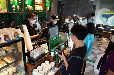 Ngành F&B trước áp lực chi phí và chính sách: Tăng giá có phải là chiến lược tất yếu?