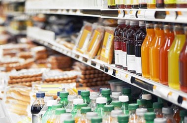 Bức tranh tương phản của ngành thực phẩm và đồ uống Việt Nam đầu năm 2025