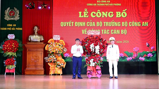 Hải Phòng: Công bố quyết định bổ nhiệm, biệt phái Phó Giám đốc Công an thành phố