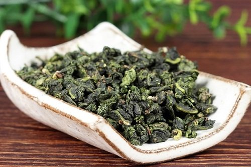 Trà Thiết Quan Âm nổi tiếng trong tất cả các loại trà Việt Nam nhờ vào vị trà dịu n gọt thơm ngon, uống một ngụm mà thấy tinh thầm nhẹ nhàng, sảng khoái.