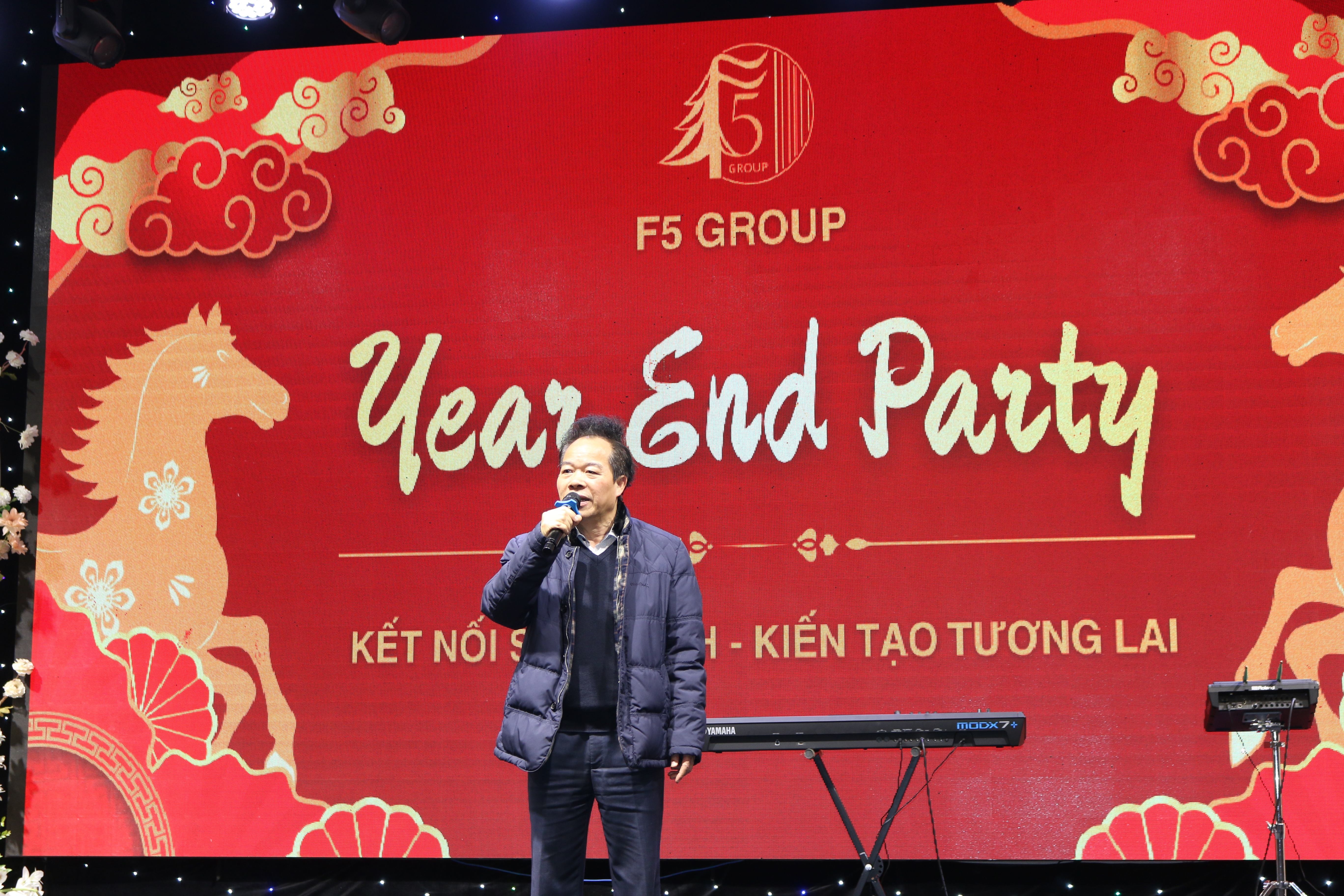 &Ocirc;ng Nguyễn Quốc H&ugrave;ng -Tổng Bi&ecirc;n tập Tạp ch&iacute; Kinh tế v&agrave; Đồ uống ph&aacute;t biểu ch&uacute;c mừng&nbsp;