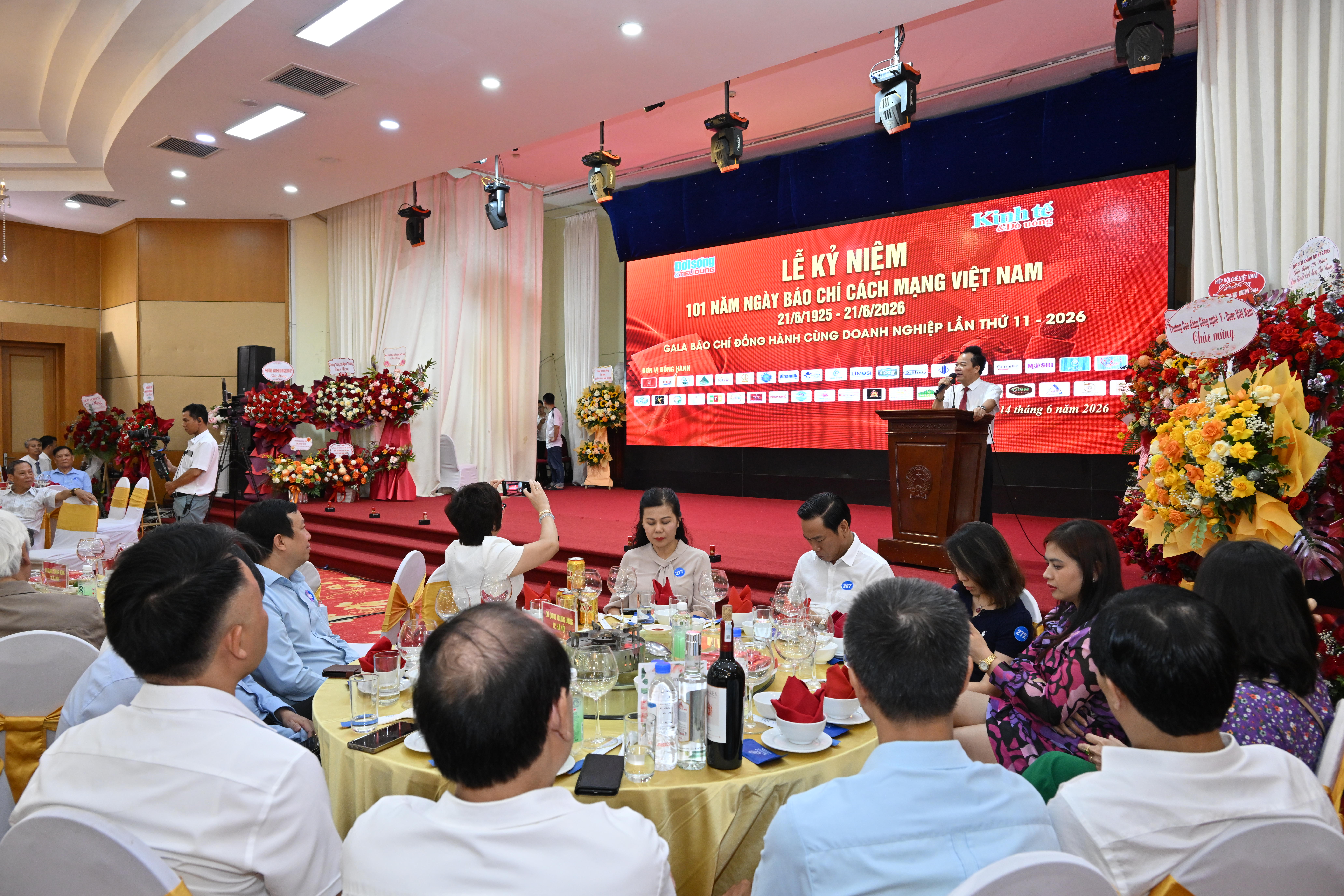 Quang cảnh sự kiện