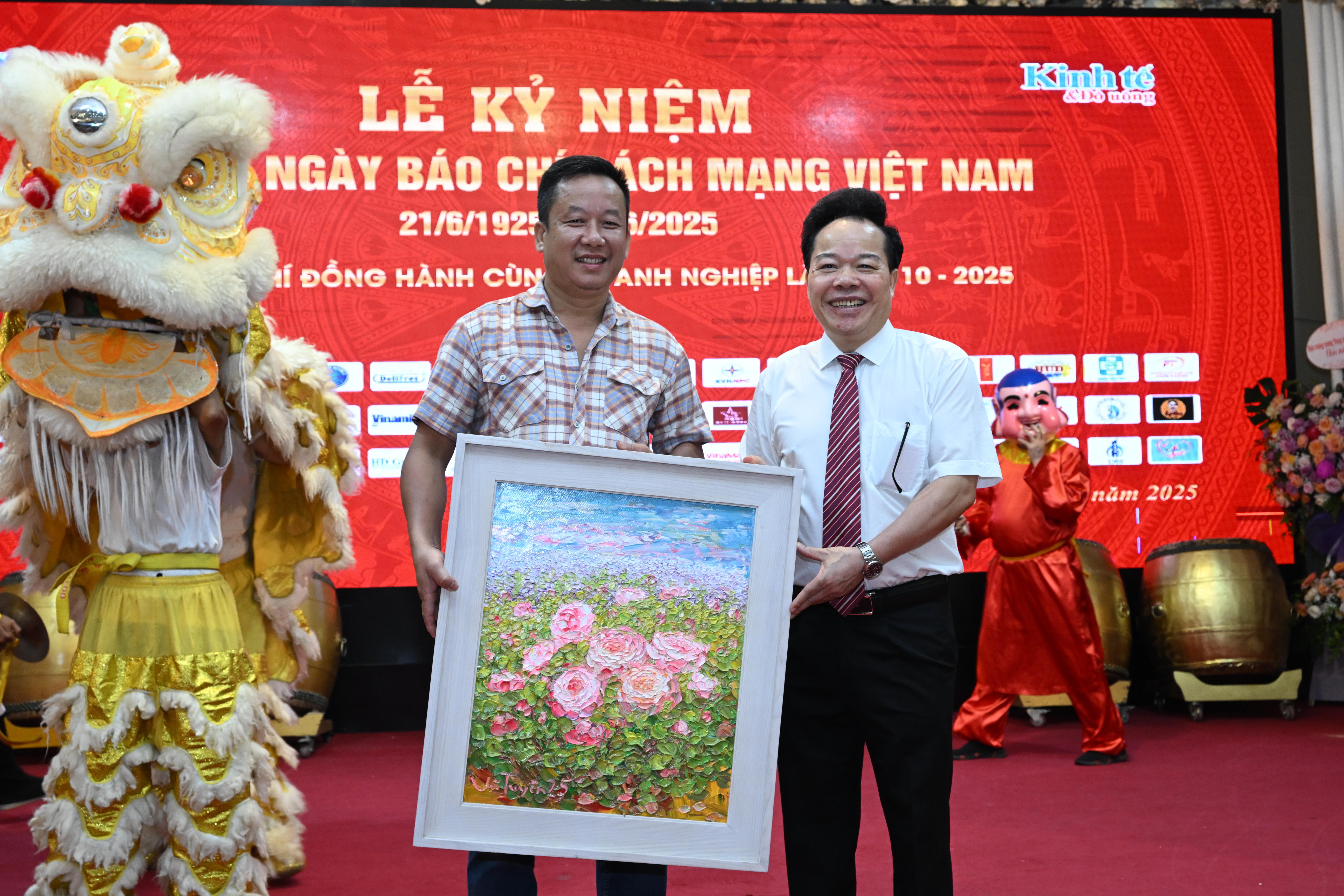 Lễ kỷ niệm 100 năm Ng&#224;y B&#225;o ch&#237; C&#225;ch mạng Việt Nam v&#224; Gala B&#225;o ch&#237; đồng h&#224;nh c&#249;ng doanh nghiệp lần thứ 10 - 2025 - Ảnh 20