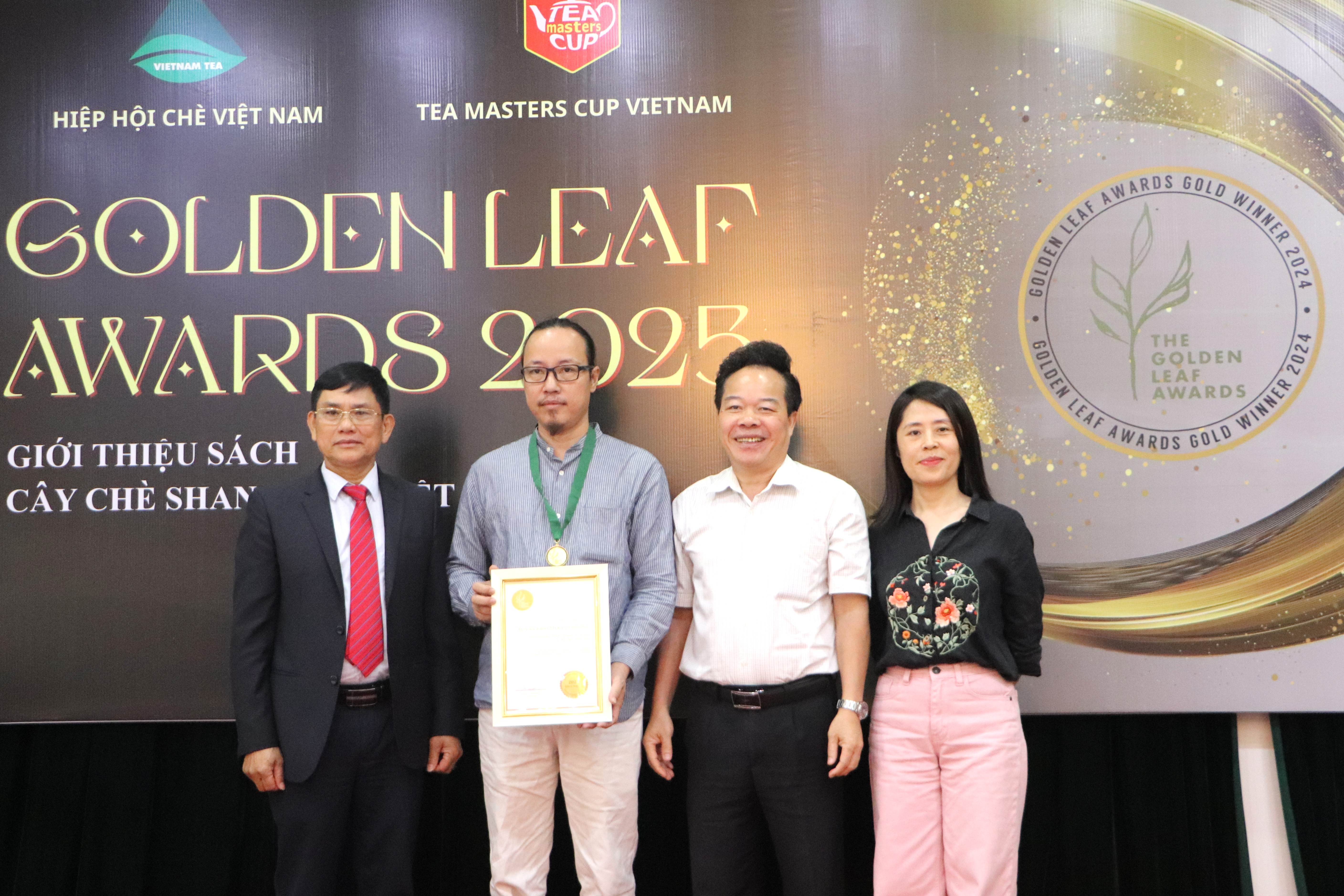 Tr&#224; Việt tỏa s&#225;ng tại Golden Leaf Awards - Ảnh 7
