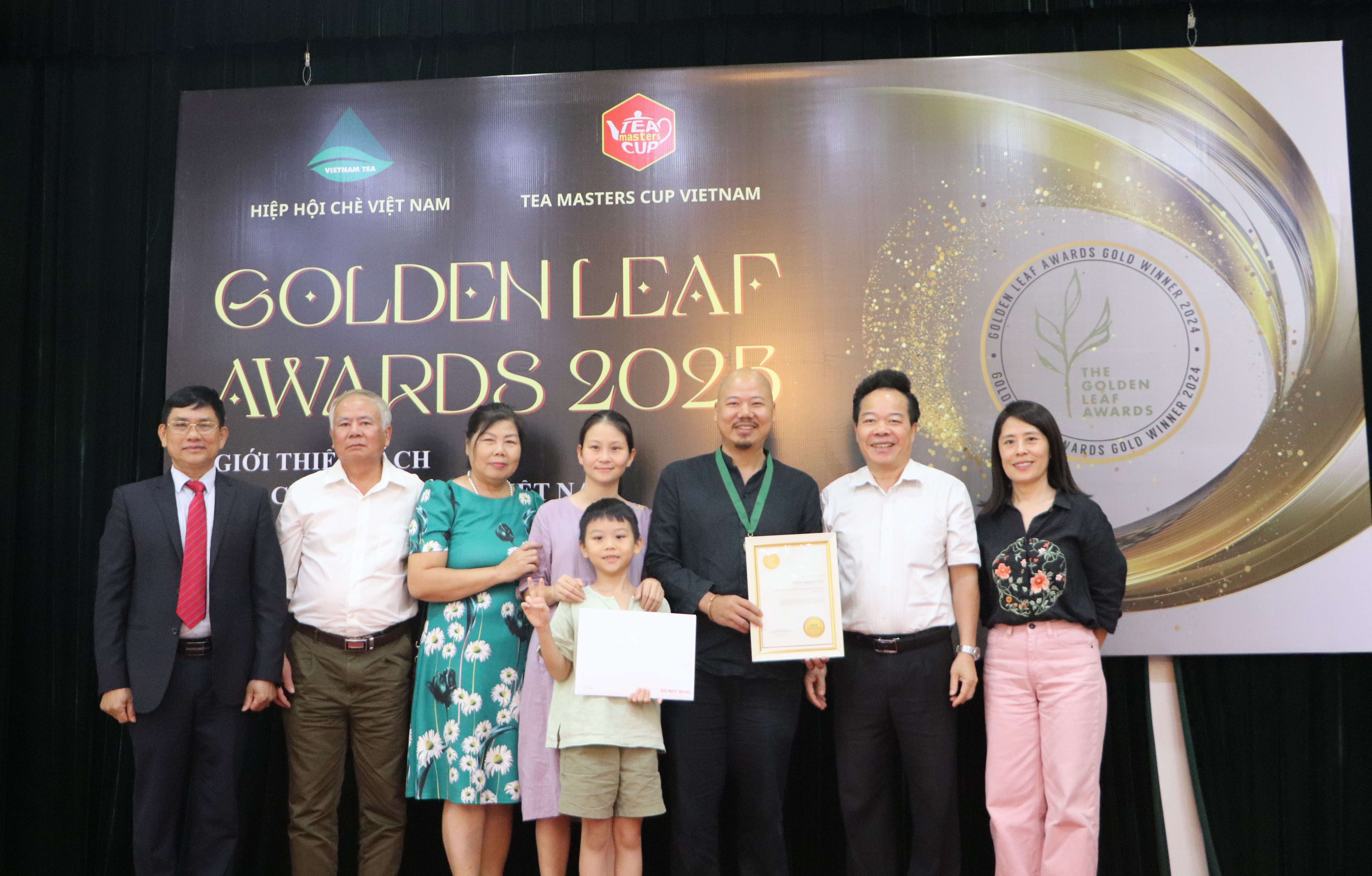 Tr&#224; Việt tỏa s&#225;ng tại Golden Leaf Awards - Ảnh 12