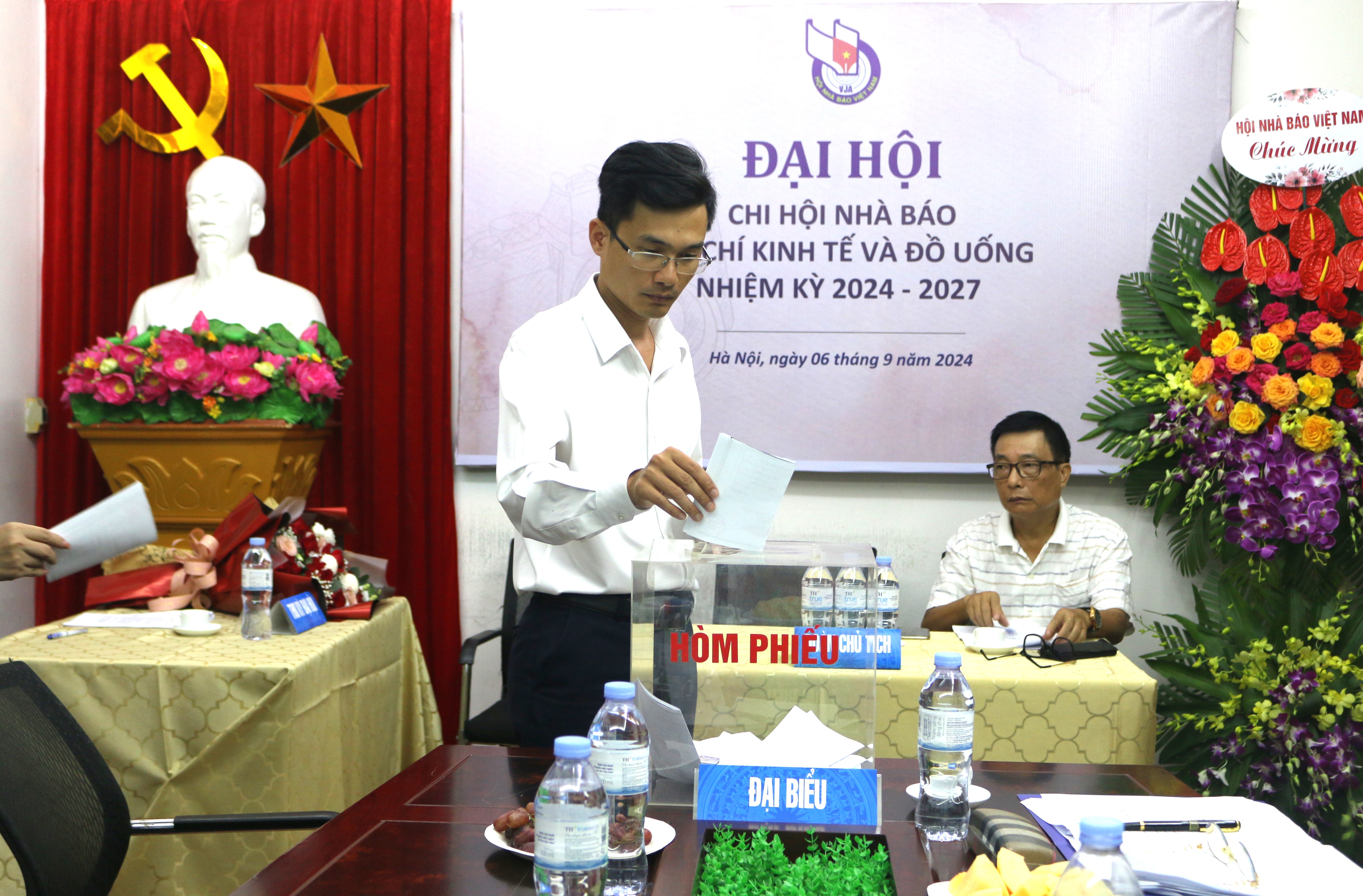 Đại hội Chi hội Nh&#224; b&#225;o Tạp ch&#237; Kinh tế v&#224; Đồ uống nhiệm kỳ 2024 - 2027 - Ảnh 3