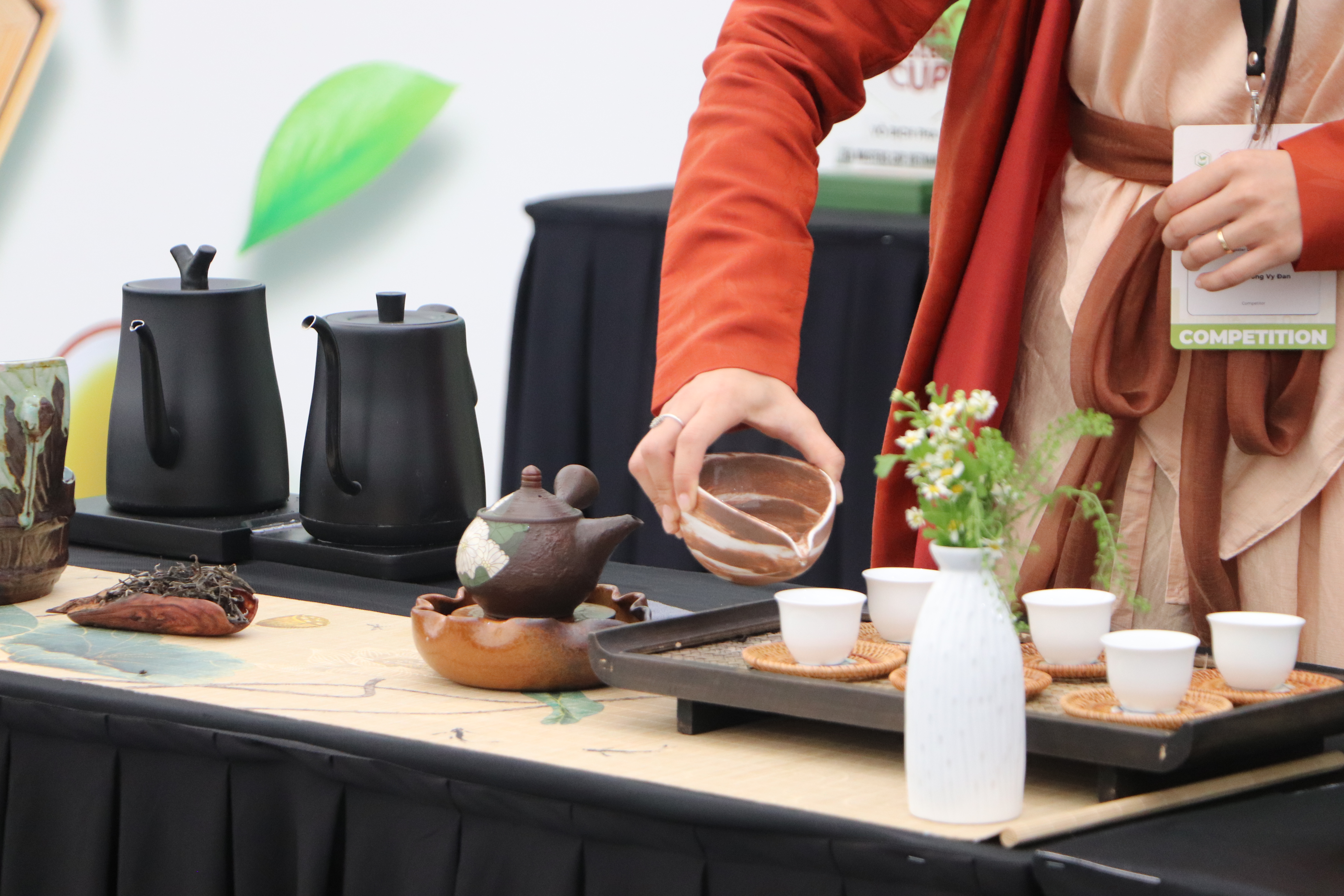 Tea Masters Cup 2025: Phần thi Pha tr&#224; khơi dậy tinh thần “Nhất vị” - Ảnh 8