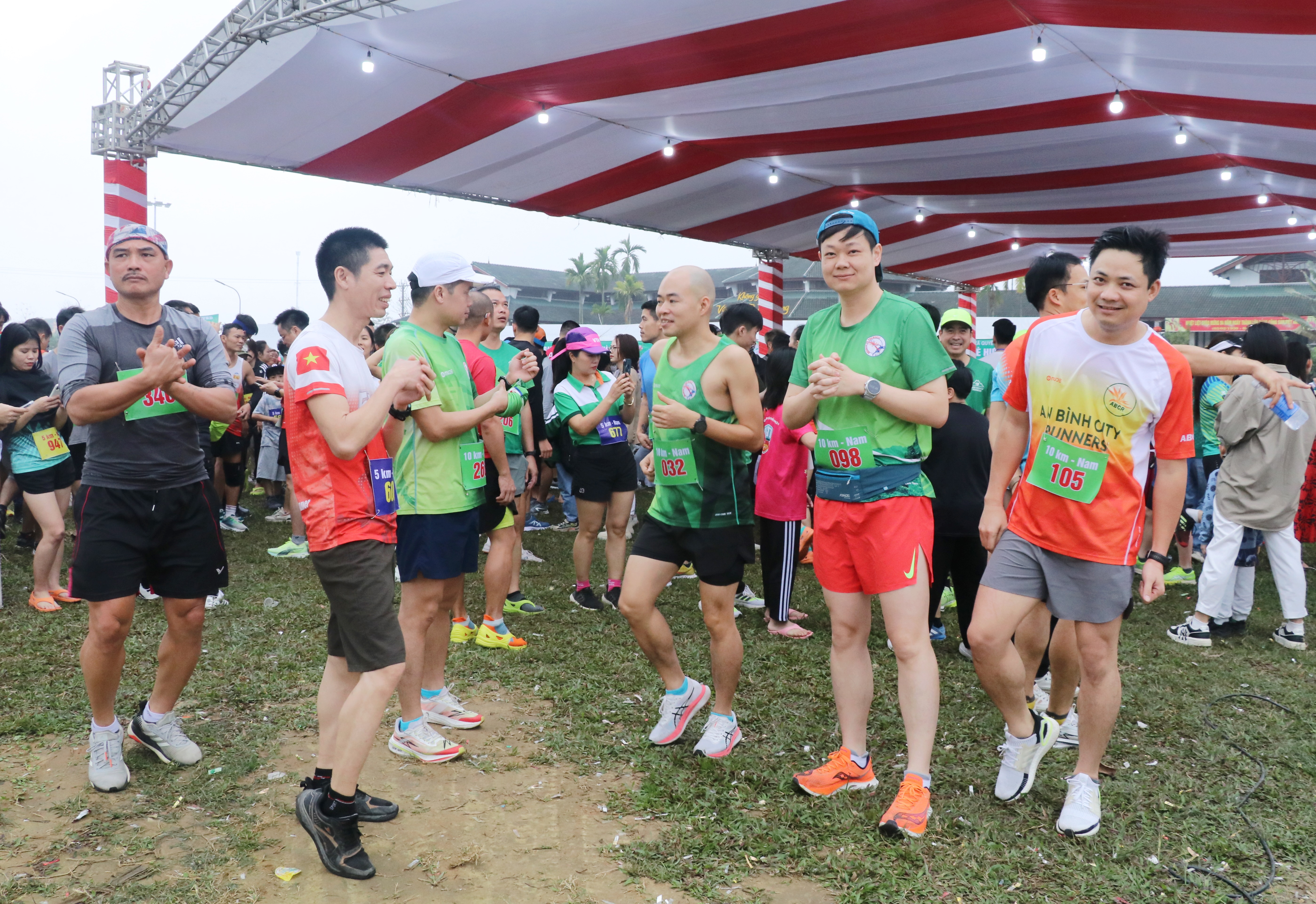 Th&#225;i Nguy&#234;n: S&#244;i nổi nhiều hoạt động tại &quot;Lễ hội Hương sắc tr&#224; Xu&#226;n – V&#249;ng ch&#232; đặc sản T&#226;n Cương&quot; năm 2024 - Ảnh 1