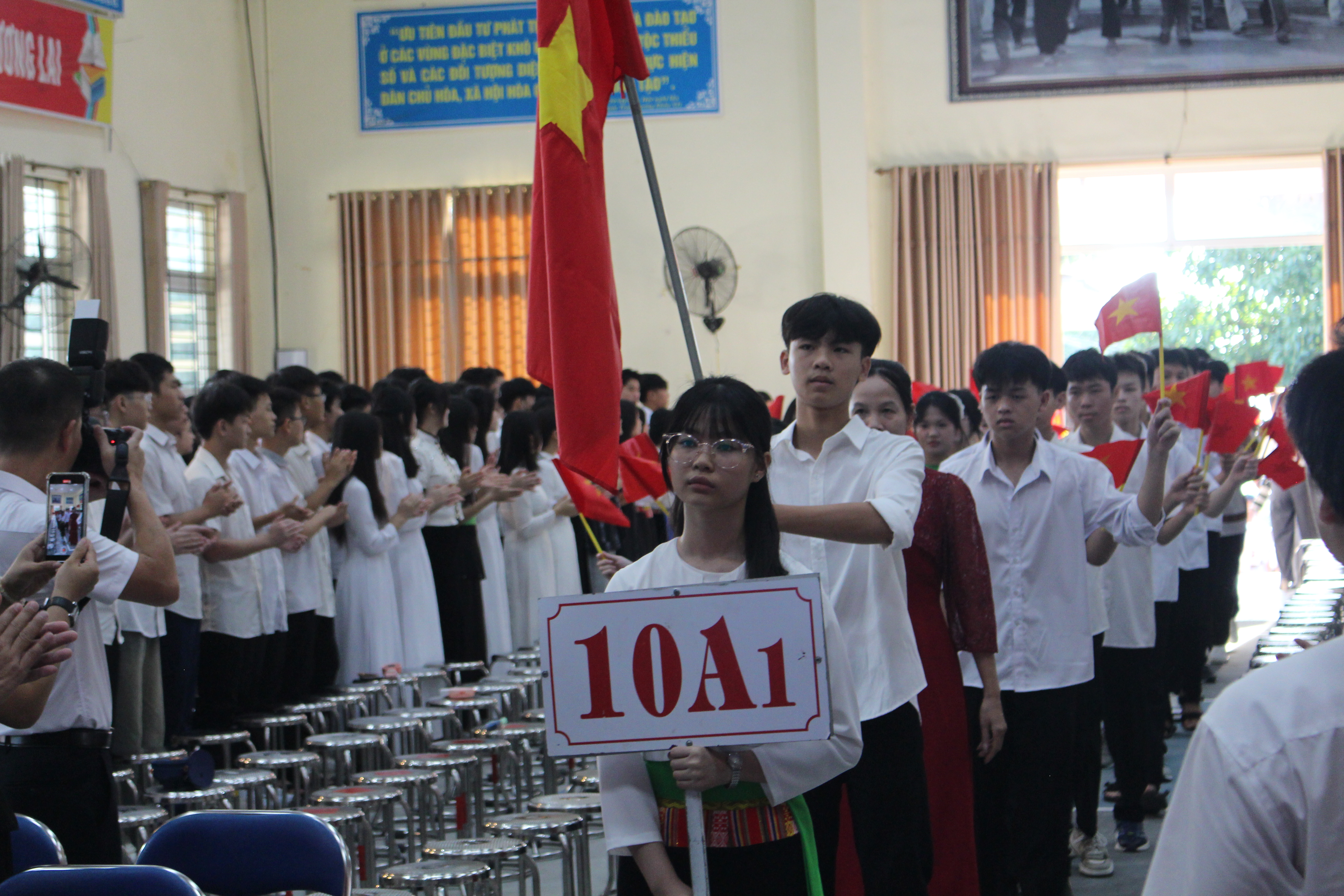 Rộn r&#224;ng tiếng trống khai trường, thắp s&#225;ng kh&#225;t vọng tương lai - Ảnh 6