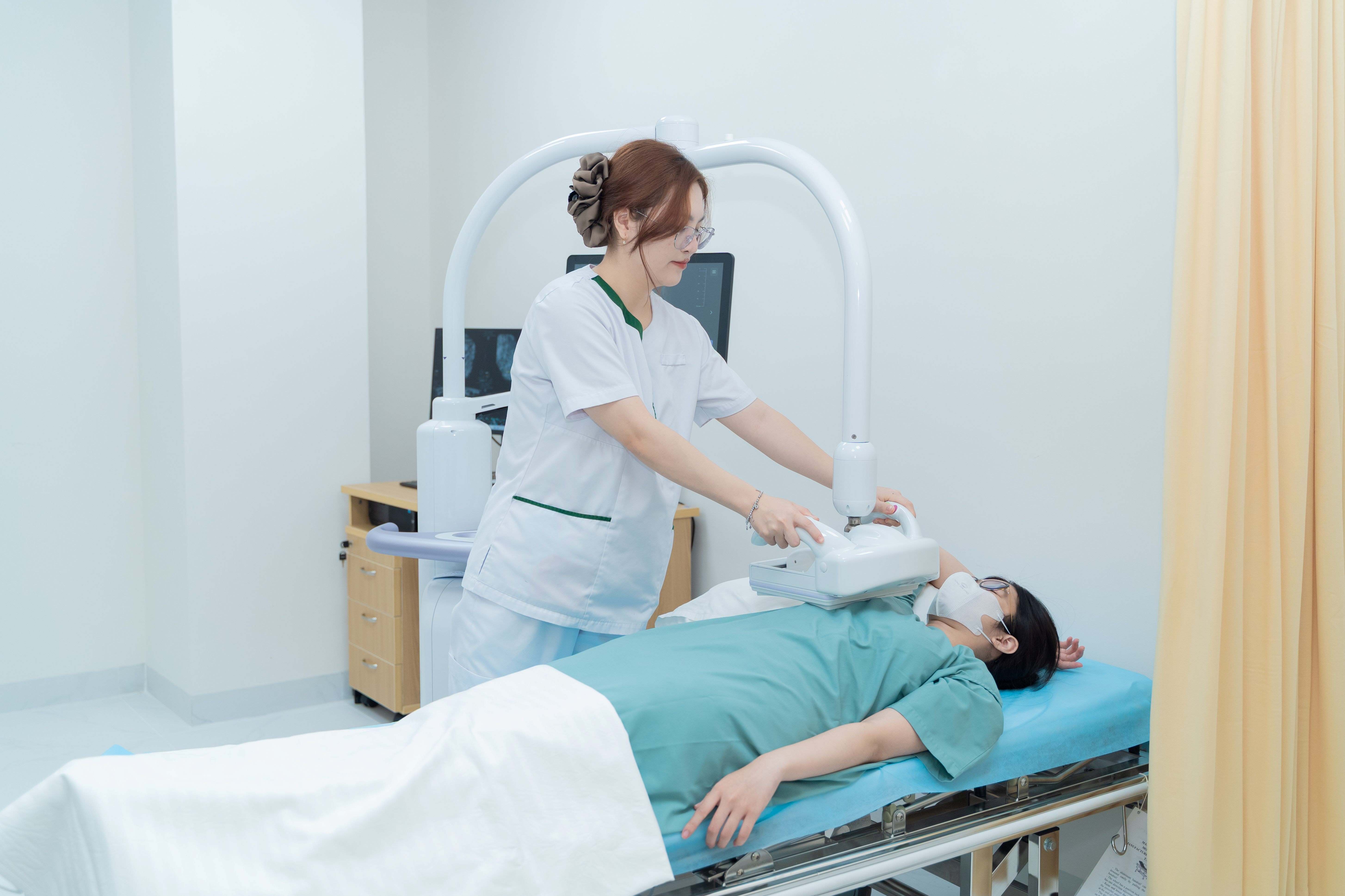 M&aacute;y si&ecirc;u &acirc;m v&uacute; tự động Invenia ABUS Prime đang được ứng dụng tại Bệnh viện Vinmec Ocean Park 2, gi&uacute;p n&acirc;ng cao hiệu quả chẩn đo&aacute;n v&agrave; tầm so&aacute;t ung thư v&uacute;.