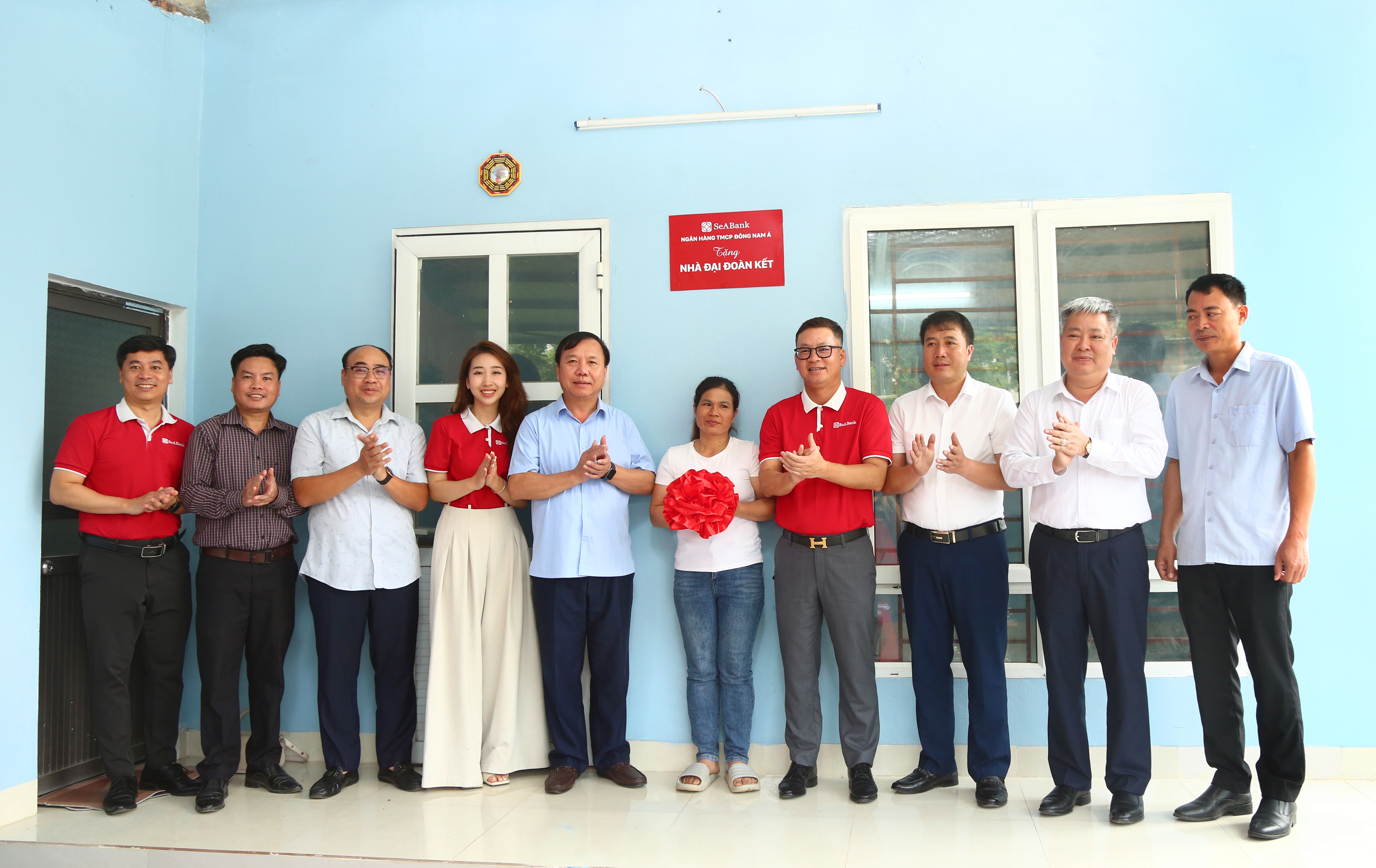 SeABank b&#224;n giao 856 căn nh&#224; đại đo&#224;n kết cho tỉnh H&#242;a B&#236;nh - Ảnh 3
