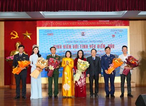 Tạp chí Biển Việt Nam kết nối sinh viên với nhiệm vụ bảo vệ chủ quyền biển, đảo trong kỷ nguyên số