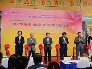“Từ trang nhất đến trang sử” – Nơi ký ức báo chí hòa cùng mùa Xuân dân tộc