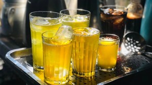 Trà đá miễn phí – Thói quen nhỏ, văn hóa lớn trong ẩm thực Việt