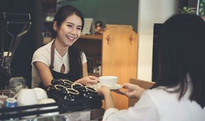 Kinh doanh trà sữa: Làm sao để một quán nhỏ thành chuỗi nổi tiếng?