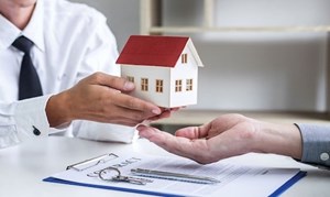 Giấc mơ an cư: Vì sao giới trẻ ngày càng khó mua nhà?