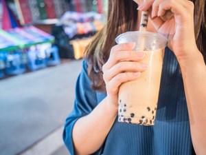 Vì sao đồ uống nhiều đường khiến cân nặng vượt kiểm soát?