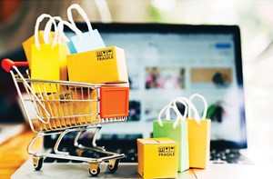 Livestream, voucher, free ship: Công thức nào đang dẫn dắt hành vi mua sắm?