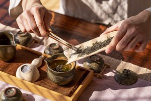 Khi giới trẻ tìm về sự an yên qua không gian trà đạo