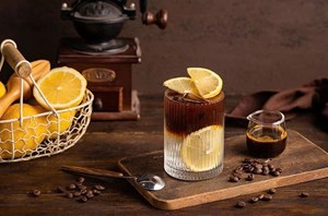Đồ uống và mạng xã hội: Khi màu sắc và hashtag quyết định sức mua