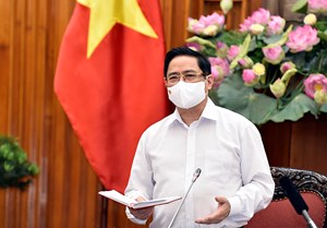 Thủ tướng Phạm Minh Chính yêu cầu hoàn thiện kịch bản chống Covid-19, tổ chức tốt kỳ thi THPT