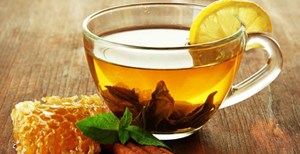 Trà xanh và mật ong: Thức uống dổ sung sức khỏe đơn giản và hiệu quả