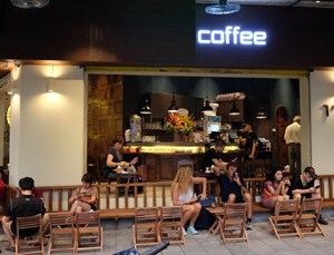 Tư duy "lùi để tiến" của các quán cà phê Hà Nội