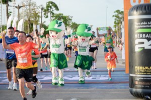 Herbalife Việt Nam đồng hành cùng giải chạy VnExpress Marathon Hạ Long năm thứ ba 