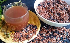 Trà gạo lứt đậu đỏ: Thức uống giảm cân bổ dưỡng cho mùa hè