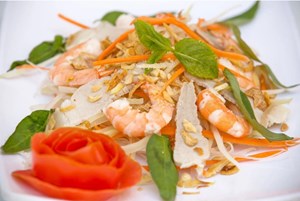 Ba món ăn Việt Nam lọt danh sách 100 món salad hàng đầu thế giới