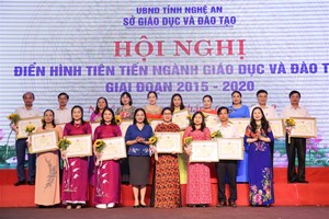 Nghệ An: Tôn vinh 153 cá nhân, tập thể điển hình tiên tiến ngành giáo dục