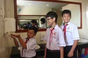 TP.HCM: 100 % trường, điểm trường có nhà vệ sinh đáp ứng quy định