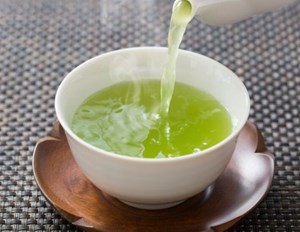 Uống trà xanh thế nào để tốt cho tim mạch?
