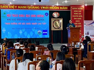 Gần 200 cán bộ y tế tham dự Hội thảo khoa học dinh dưỡng khu vực miền Trung và Tây Nguyên